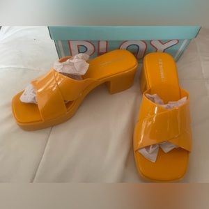 Jeffery Campbell platform sandal